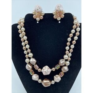 Vtg Japan acrylic Plastic Smooth Light Pink Beads necklace Clip‎ On earring set